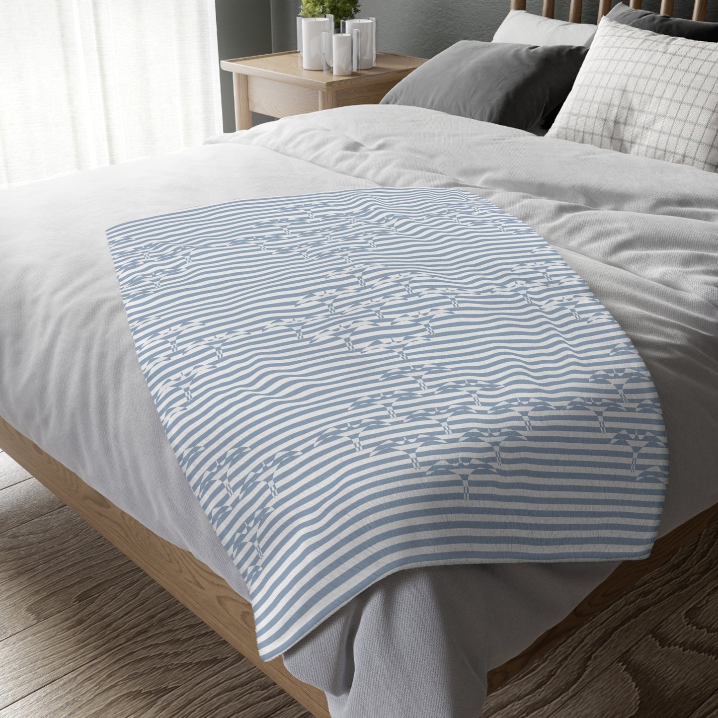 Iwa Bird Oahu Velveteen Microfiber Blanket